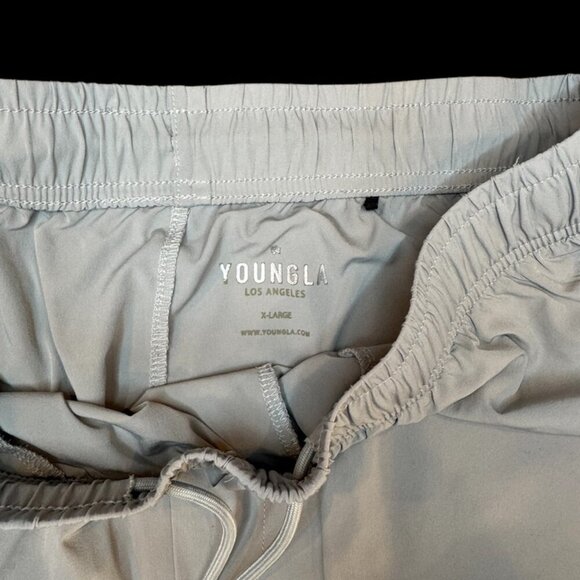 YoungLAMen's cargo joggers size XL - Picture 6 of 9